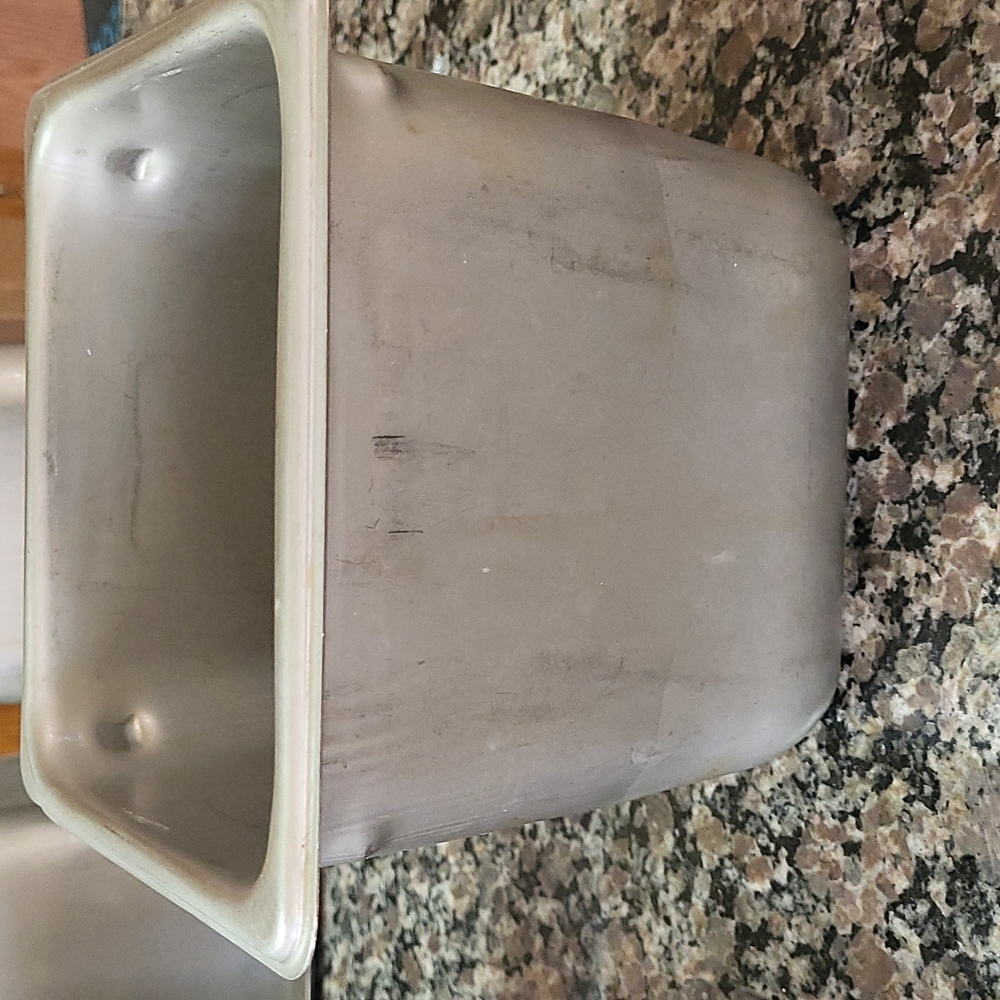 Vollrath Stainless steel food NSF warming container 6x6" model 20669 1/6 size